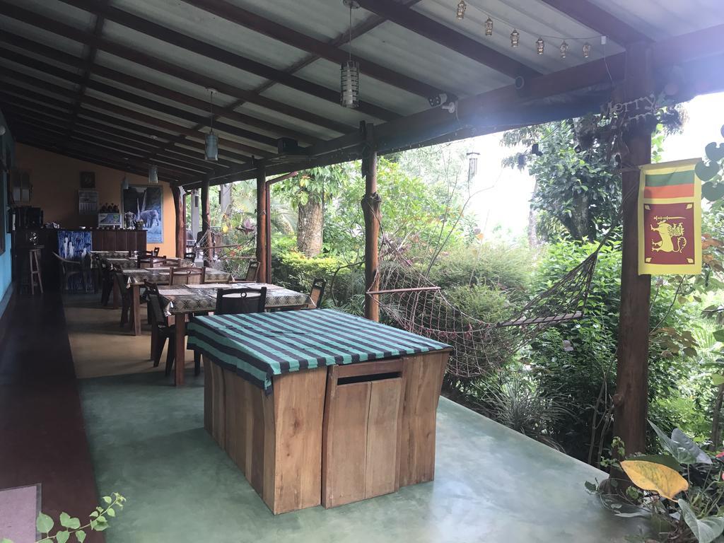 Raveena Guest House Ella Exterior photo